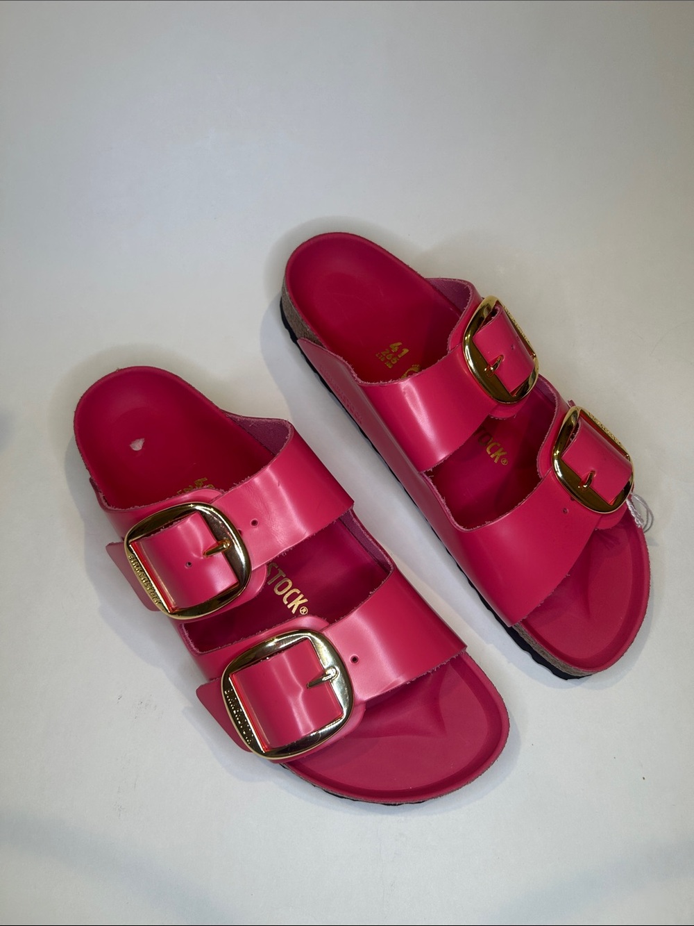 Birkenstock Arizona Big Buckle High-Shine Fuchsia Tulip Size 10 NWOT - Picture 2 of 7